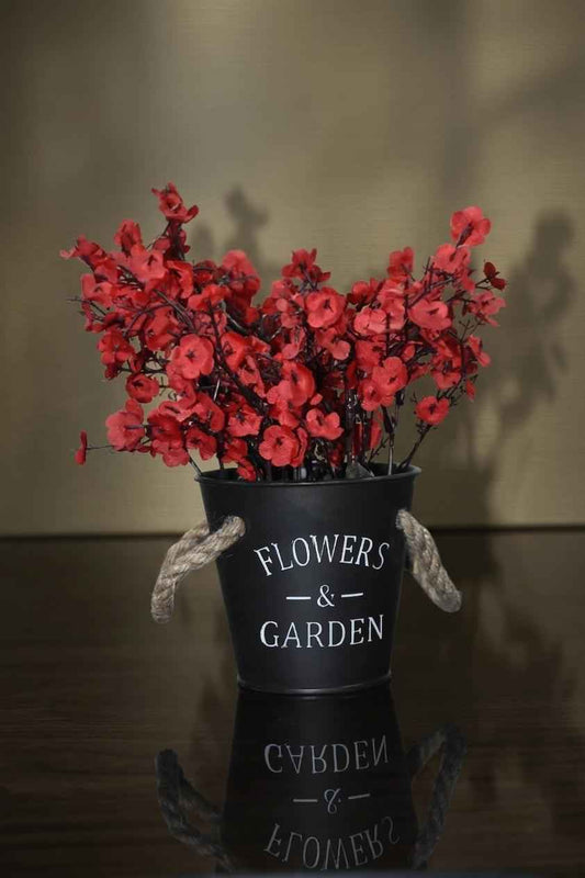 ARTIFICIAL FLOWER AND BLACK Bucket