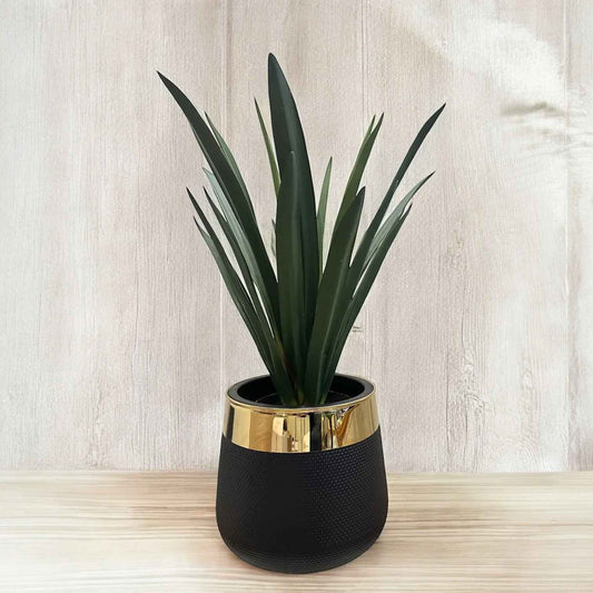 REALISTIC ARTIFICIAL DESERT PLANT