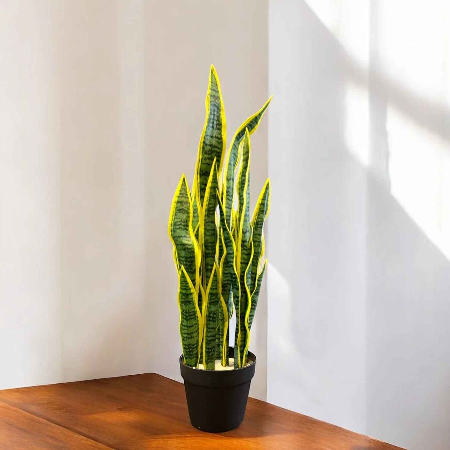 REALISTIC ARTIFICIAL SNAKE PLANT