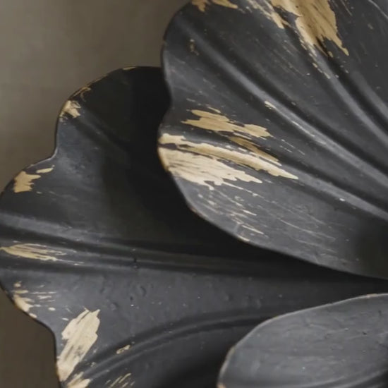 Modern 3D Metal Floral Wall Art –  Luxury Framed Botanical Wall Sculpture